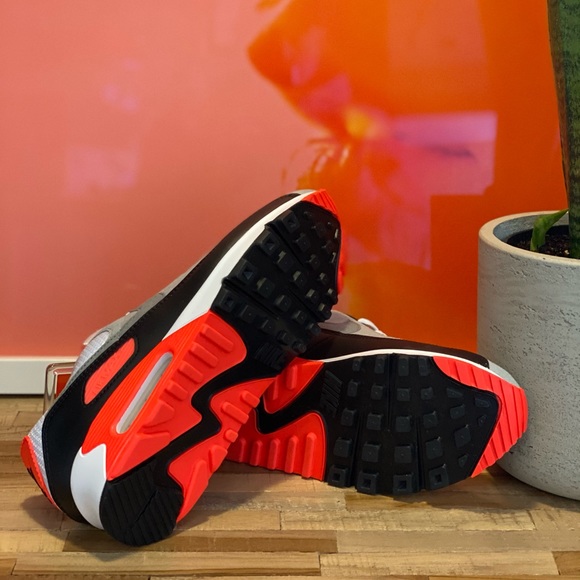 Nike Air Max 90 - Picture 4 of 5